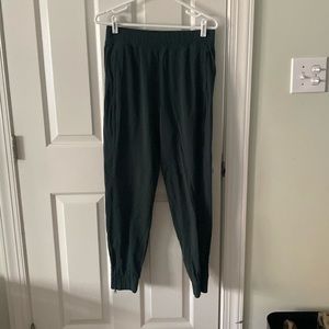 Alder apparel joggers